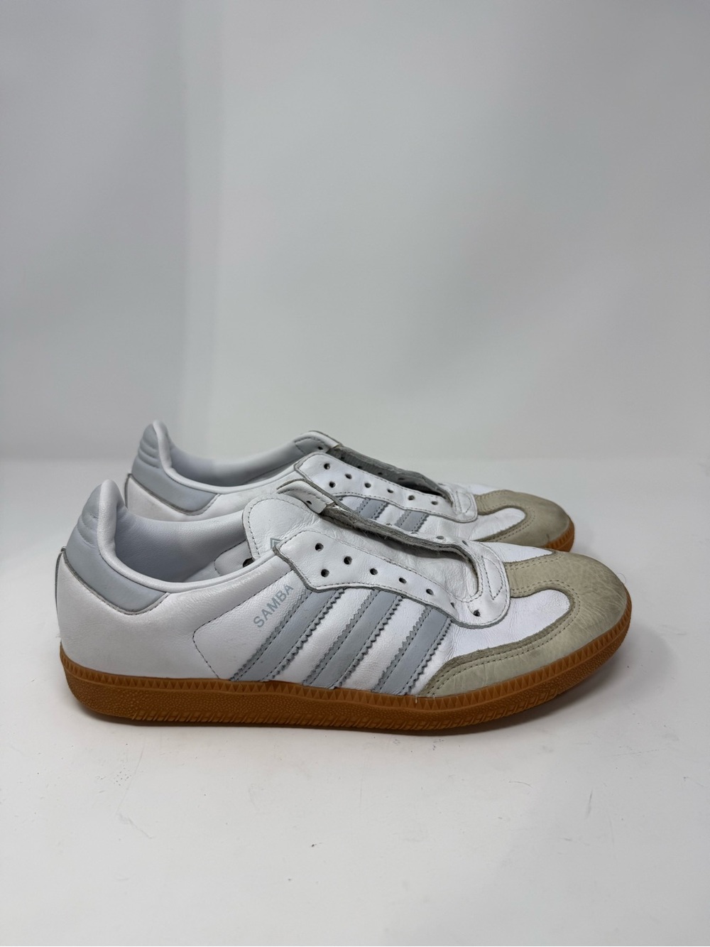 adidas Samba Men’s White Gray Gum Sole Sneakers Sz 9 (YLJQWF)